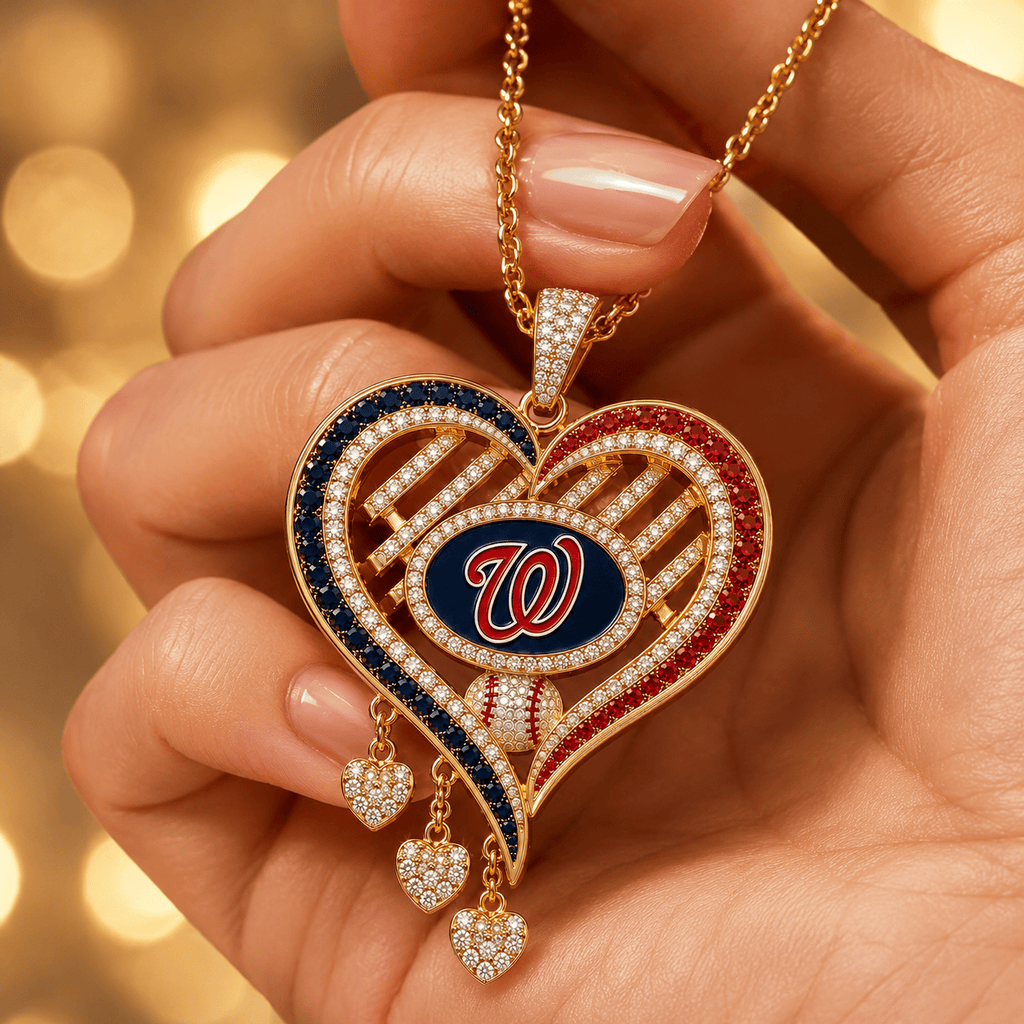 WNT Solid Gold Chain with Diamond Pendant BMD